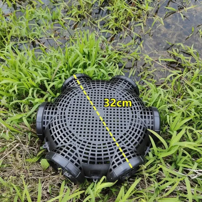 (50 Pcs) - 7-Hole Fishing Cage Basket Plastic